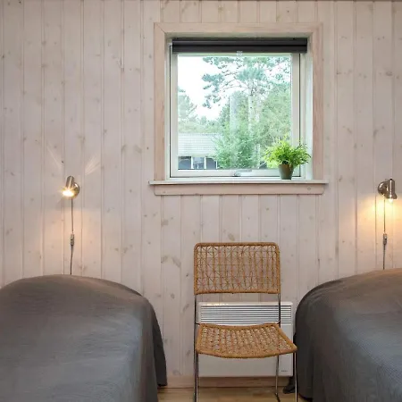 5 Star Holiday In R Dby Rodby